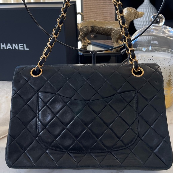 Authentic CHANEL black Double flap lambskin Leather Chain Gold bag 2.55 - Picture 14 of 16